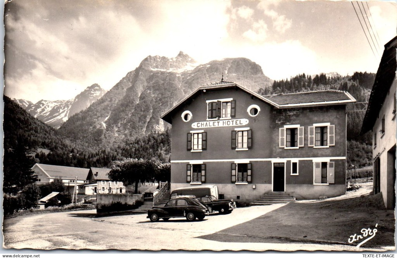 38 LA FERRIERE - Hotel Du Massif  - Altri & Non Classificati