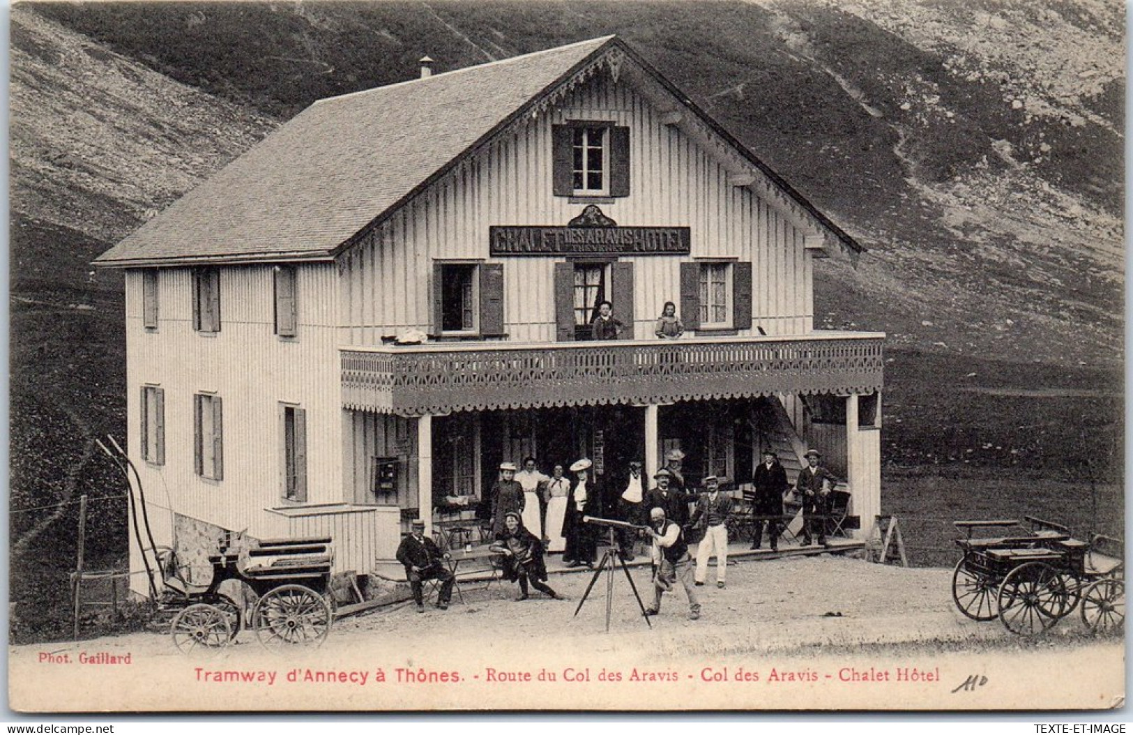 74 Chalet Hotel Sur La Route Du Col Des Aravis. - Autres & Non Classés