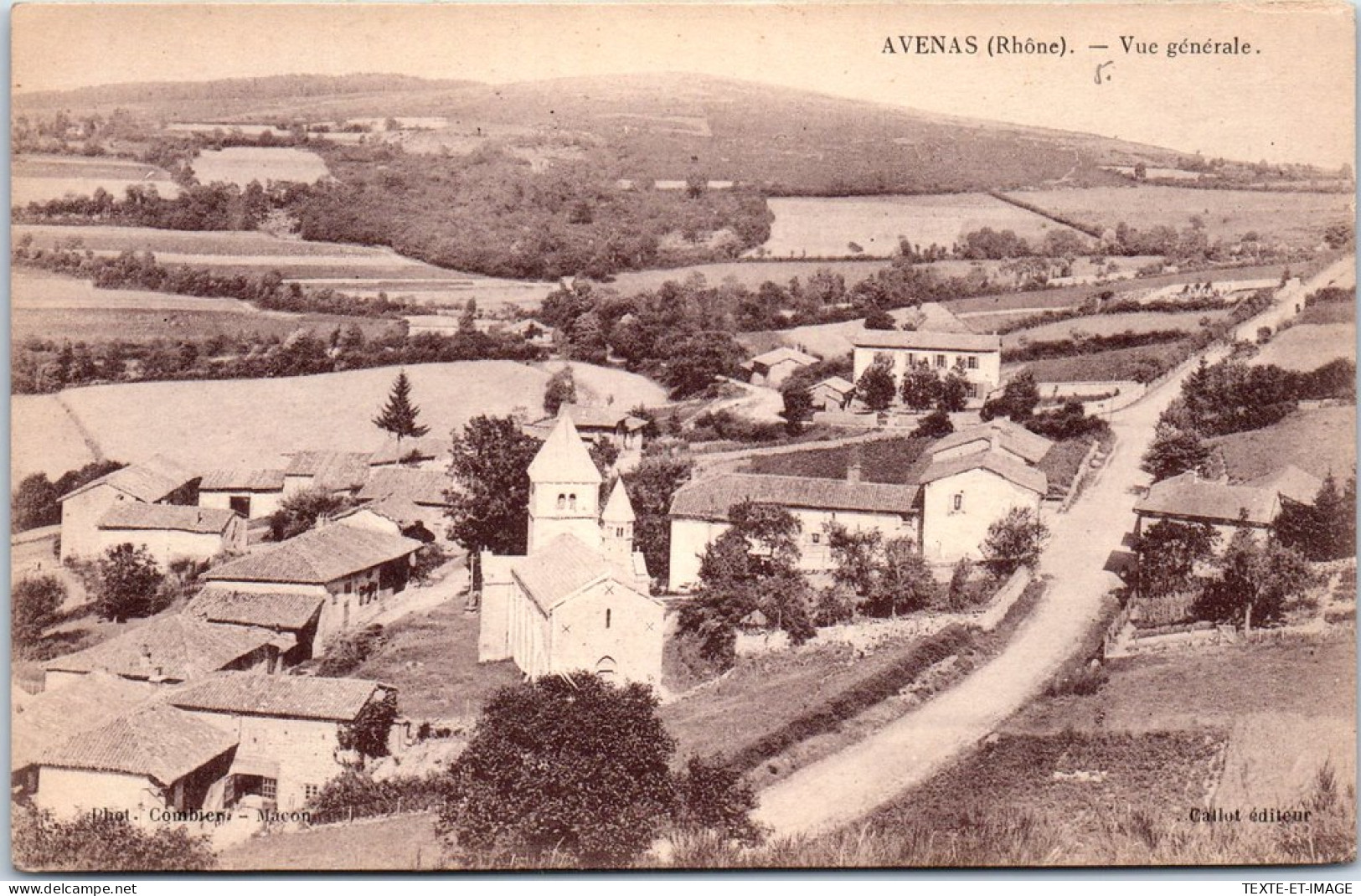 69 AVENAS - Vue Generale De La Commune.  - Sonstige & Ohne Zuordnung