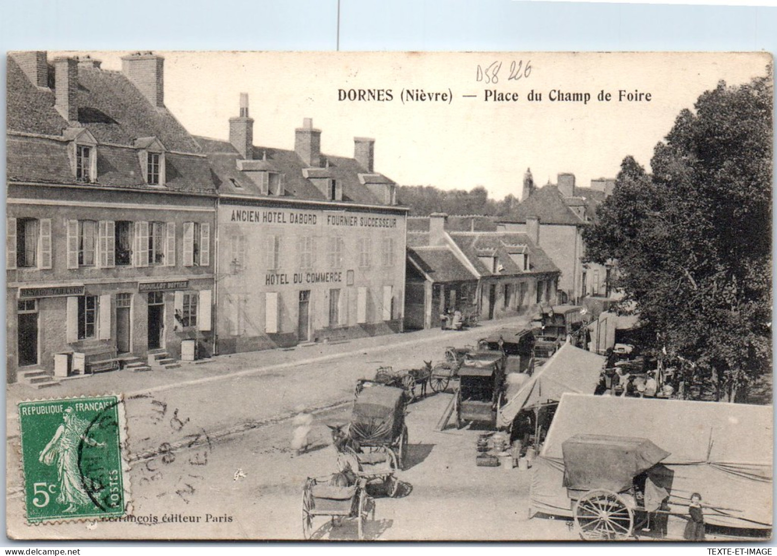 58 DORNES - La Place Du Champ De Foire -  - Altri & Non Classificati