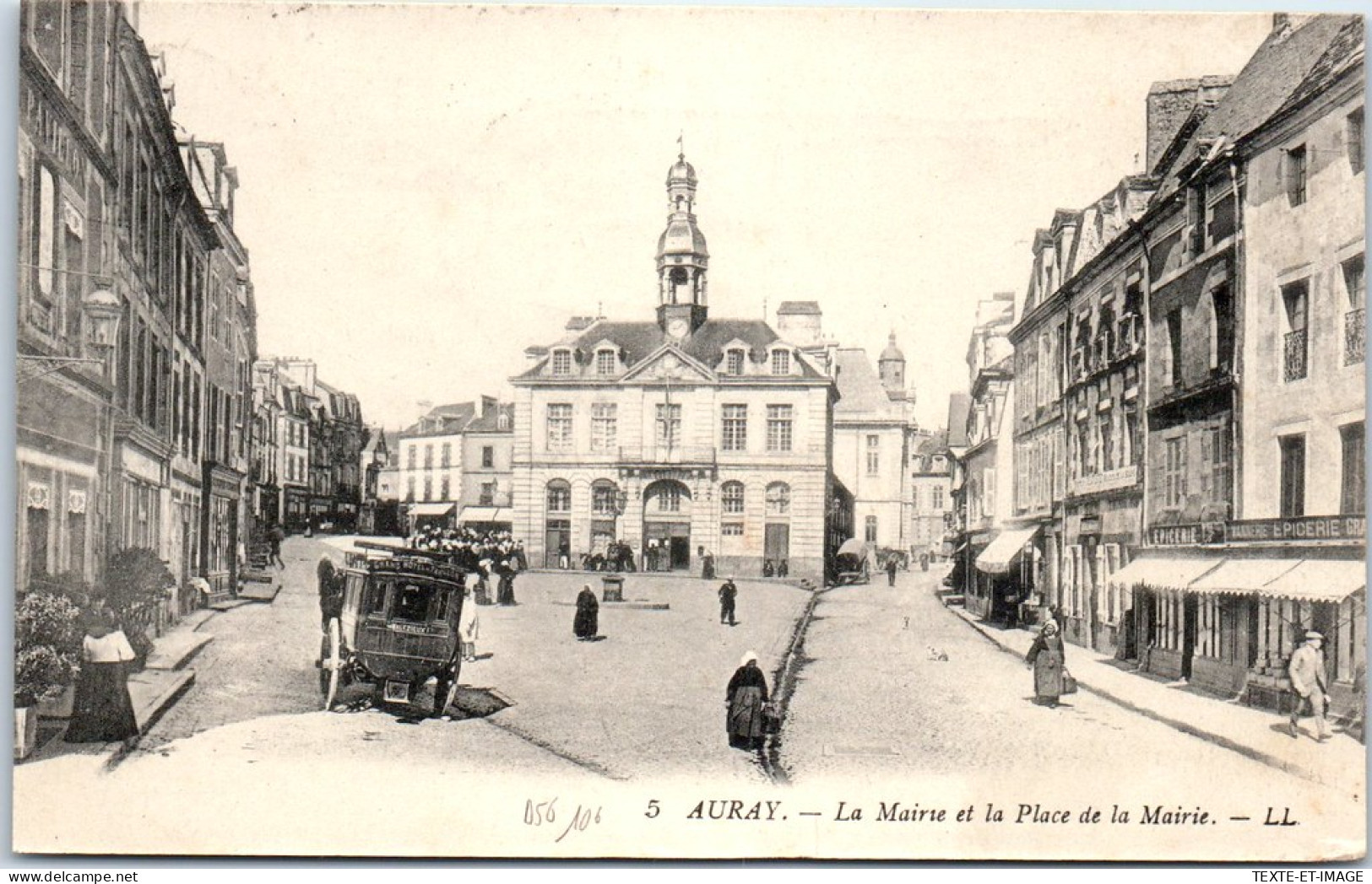 56 AURAY - La Mairie Et La Place De La Mairie -  - Auray