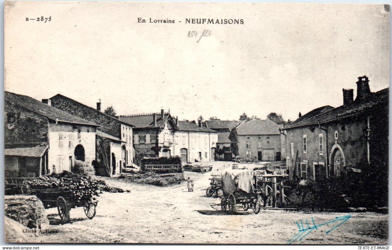 54 NEUFMAISONS - Le Centre Du Village  - Other & Unclassified