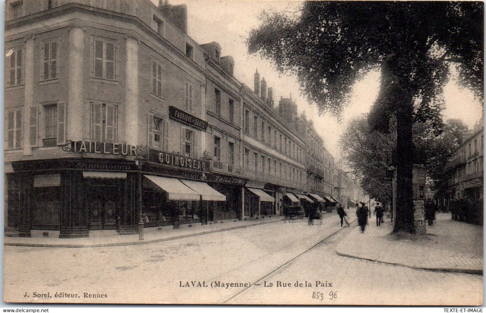 53 LAVAL - La Rue De La Paix  - Laval