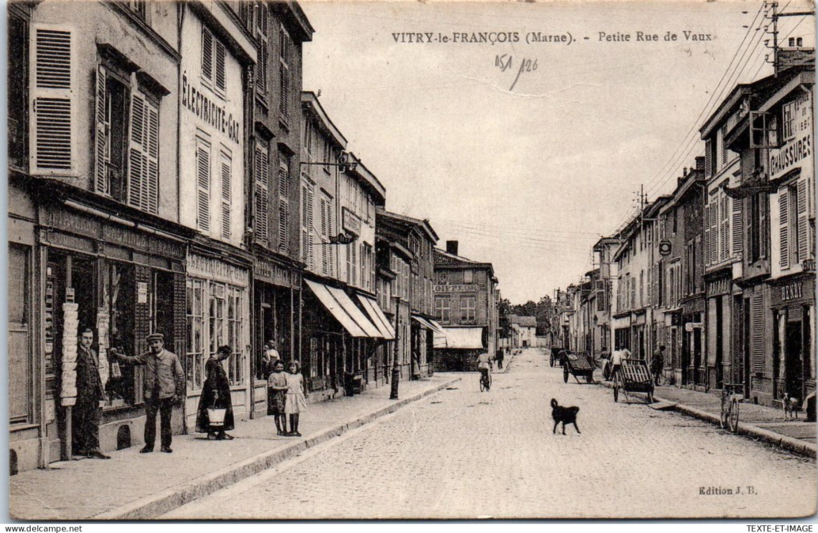 51 VITRY LE FRANCOIS - Petite Rue De Vaux  - Vitry-le-François