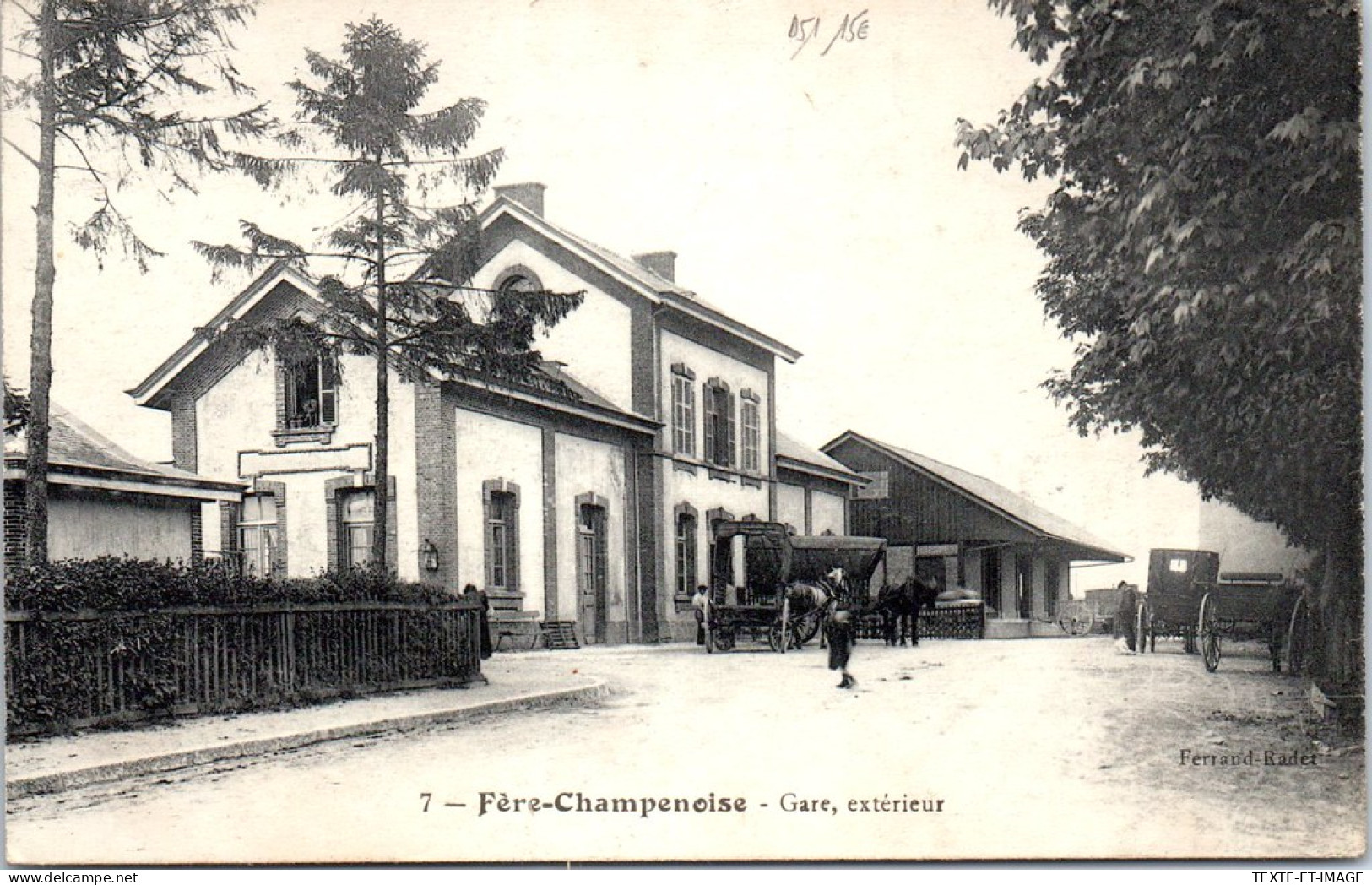 51 FERE CHAMPENOISE - La Gare Exterieur - Fère-Champenoise