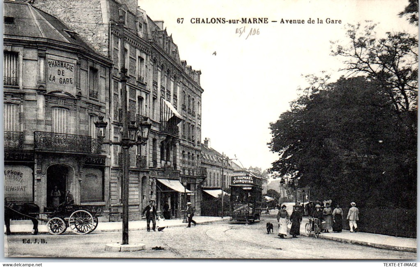 51 CHALONS SUR MARNE - Un Coin De L'avenue De La Gare. - Châlons-sur-Marne