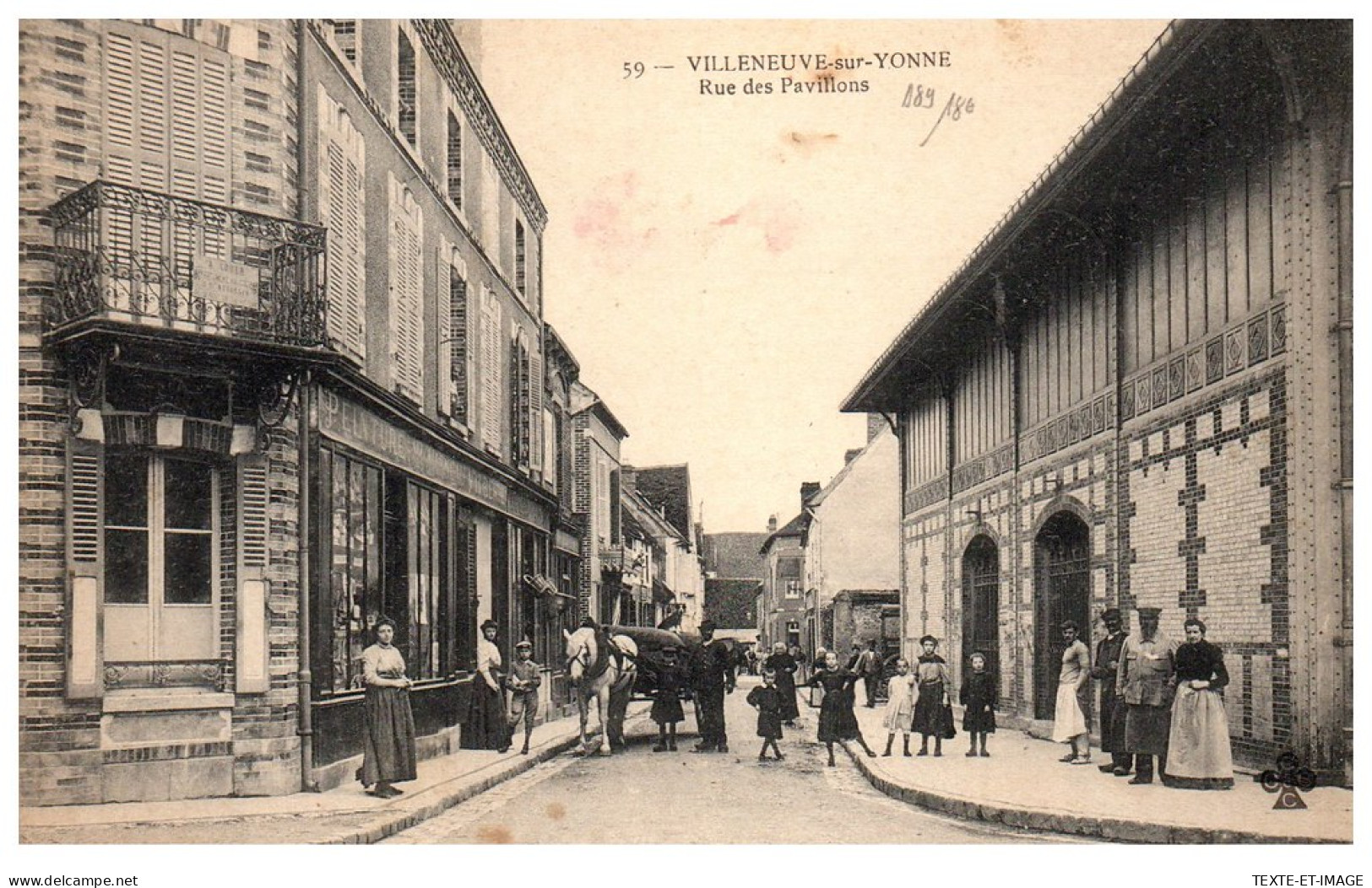 89 VILLENEUVE SUR YONNE - Rue Des Pavillons  - Villeneuve-sur-Yonne