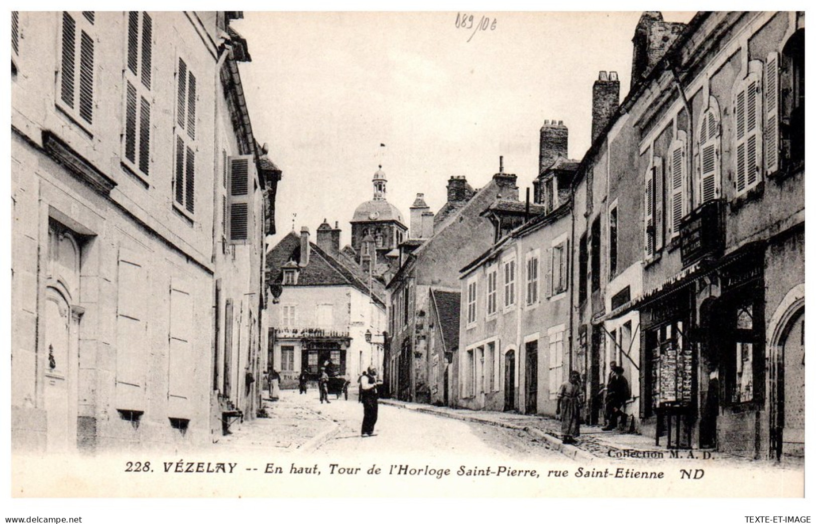 89 VEZELAY - Le Haut De La Rue Saint Etienne  - Vezelay
