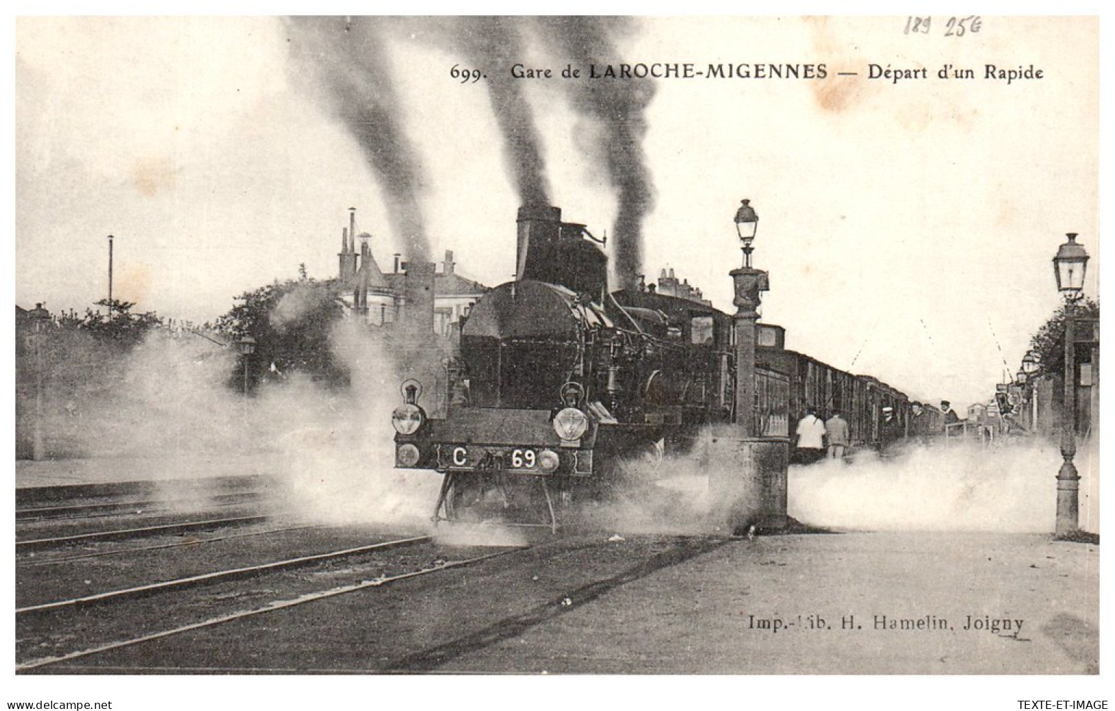 89 LAROCHE MIGENNES - Depart D'un Rapide. - Migennes