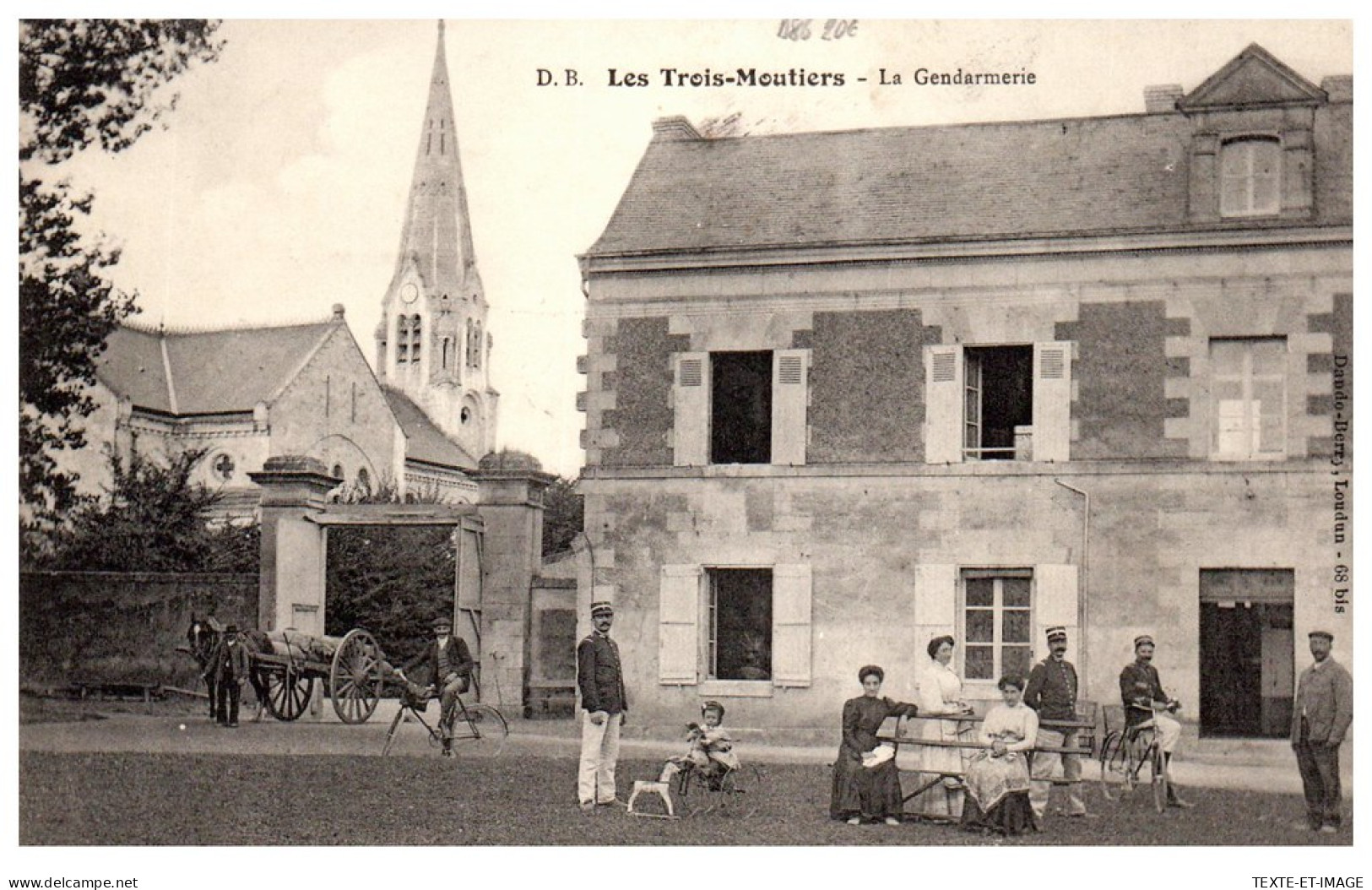 86 LES TROIS MOUTIERS - La Gendarmerie  - Other & Unclassified