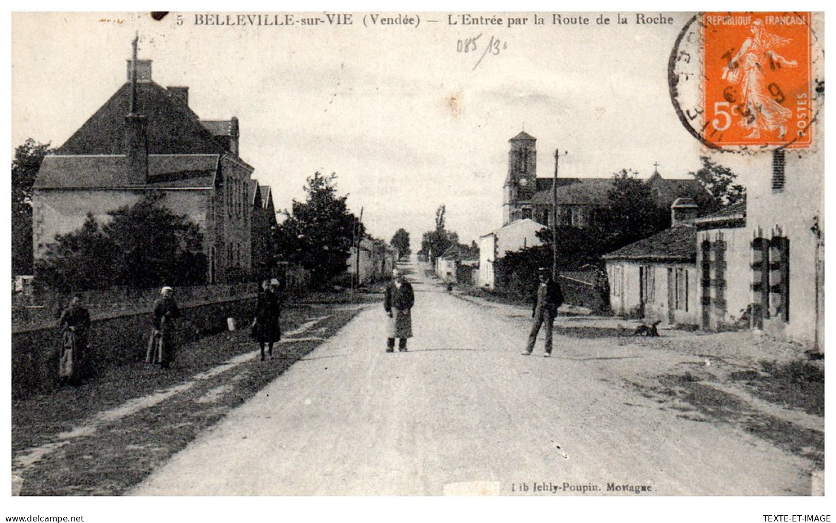 85 BELLEVILLE SU VIE - L'entree Par La Route De La Roche  - Altri & Non Classificati