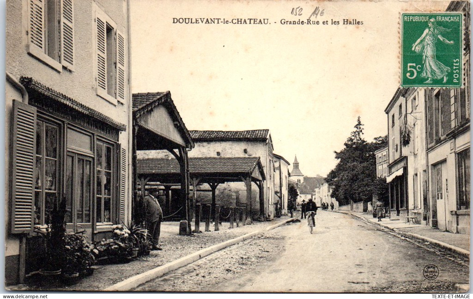 52 DOULEVANT LE CHATEAU- Grande Rue Et Halles  - Other & Unclassified