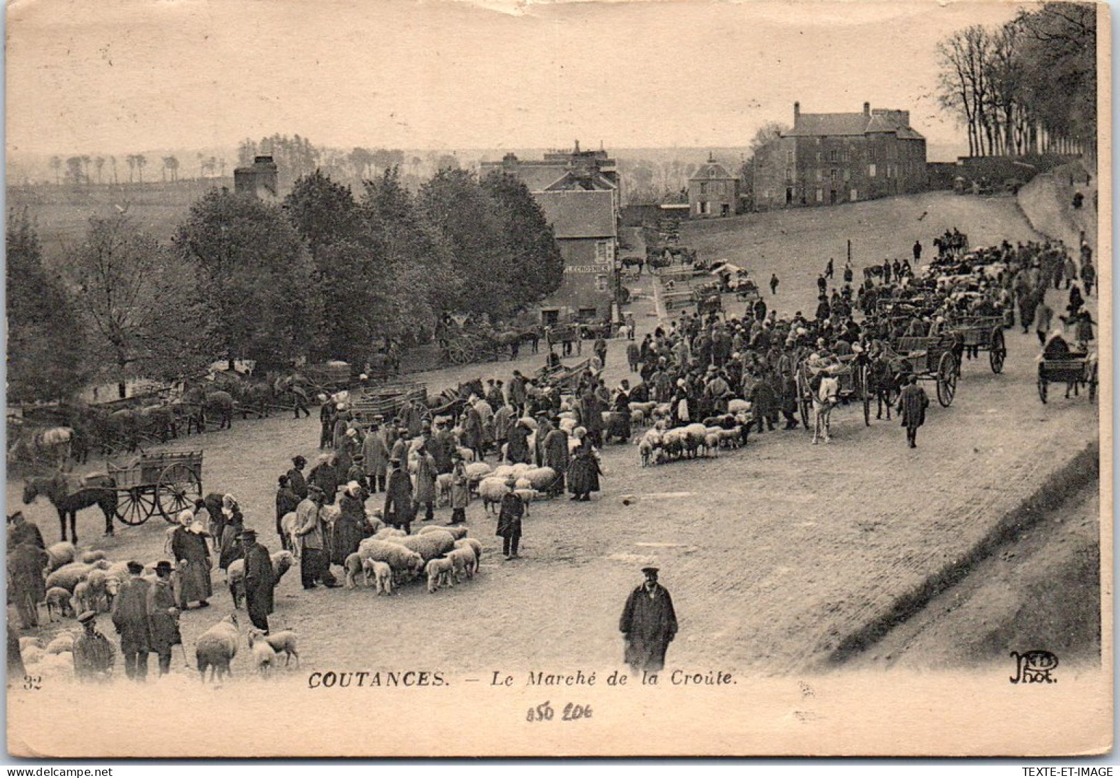 50 COUTANCES - Le Marche De La Croute. - Other & Unclassified