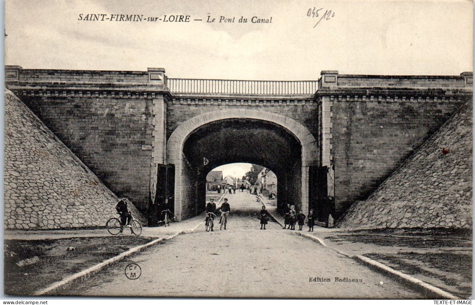 45 SAINT FIRMIN SUR LOIRE - Le Pont Du Canal - Other & Unclassified