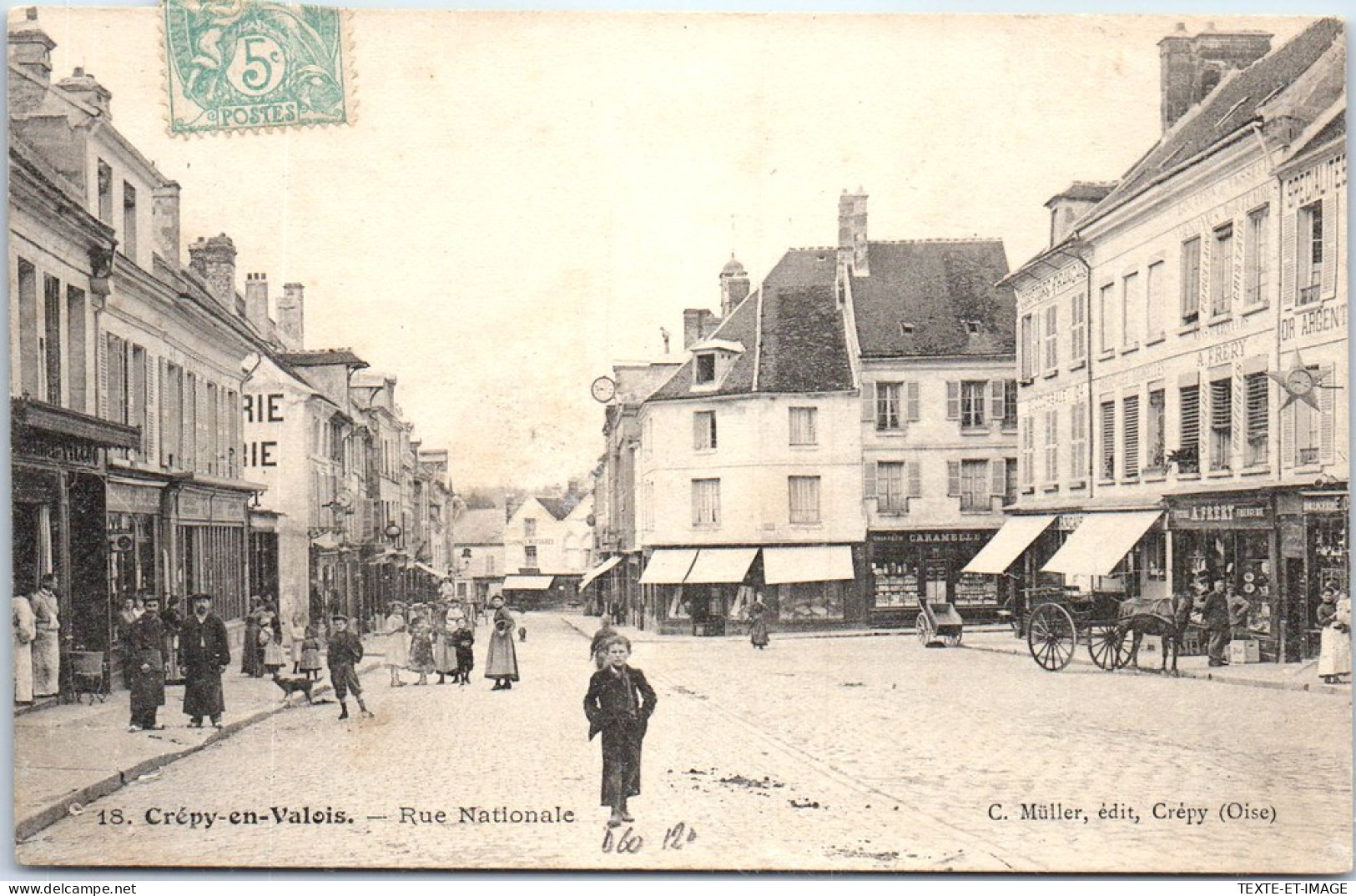 60 CREPY EN VALOIS - Vue De La Rue Nationale. - Crepy En Valois