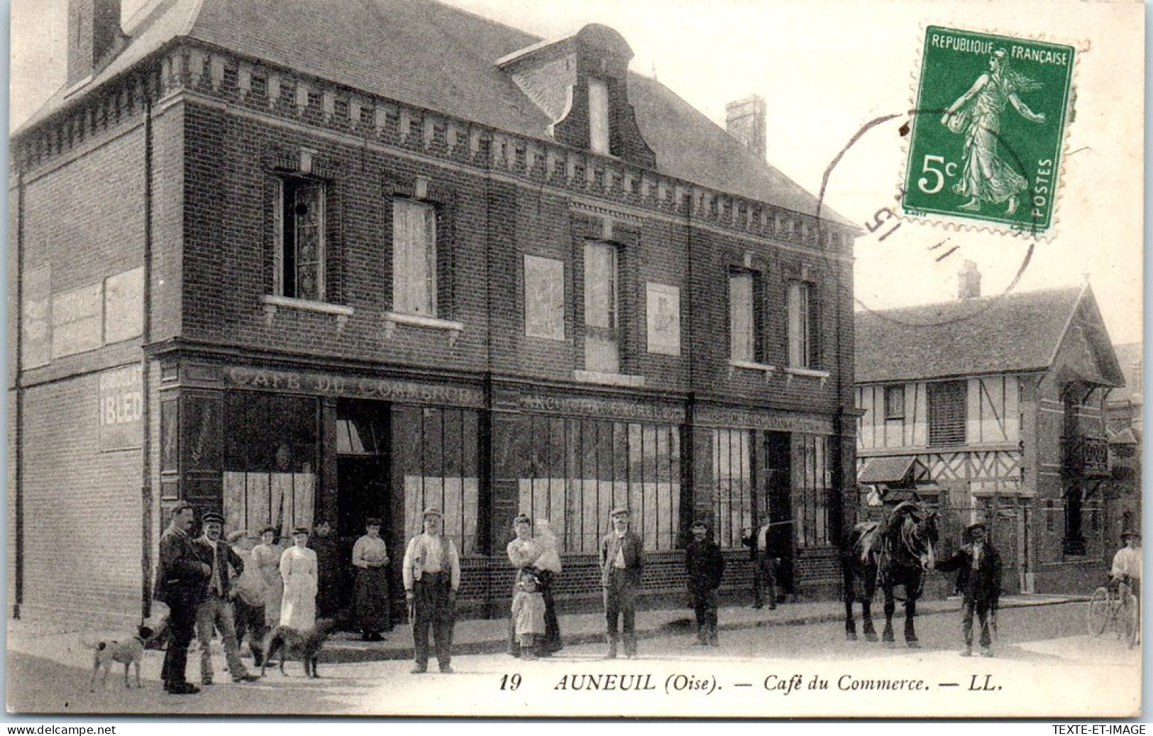 60 AUNEUIL - Le Cafe Du Commerce. - Auneuil