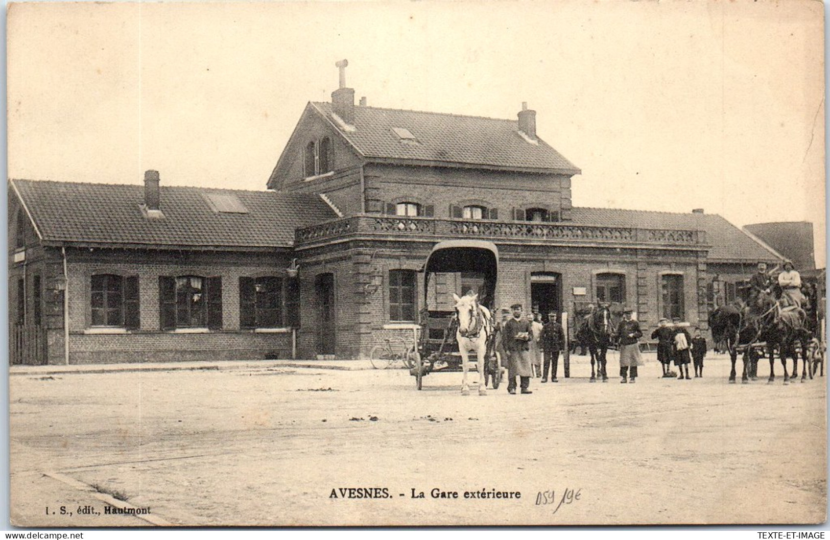 59 AVESNES - La Gare Exterieure  - Avesnes Sur Helpe