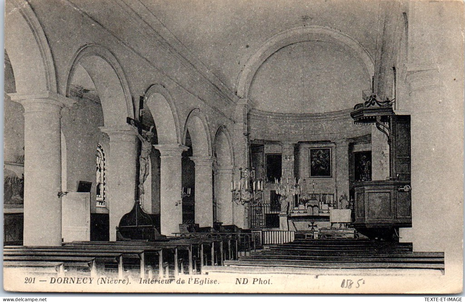 58 DORNECY - Interieur De L'eglise -  - Other & Unclassified