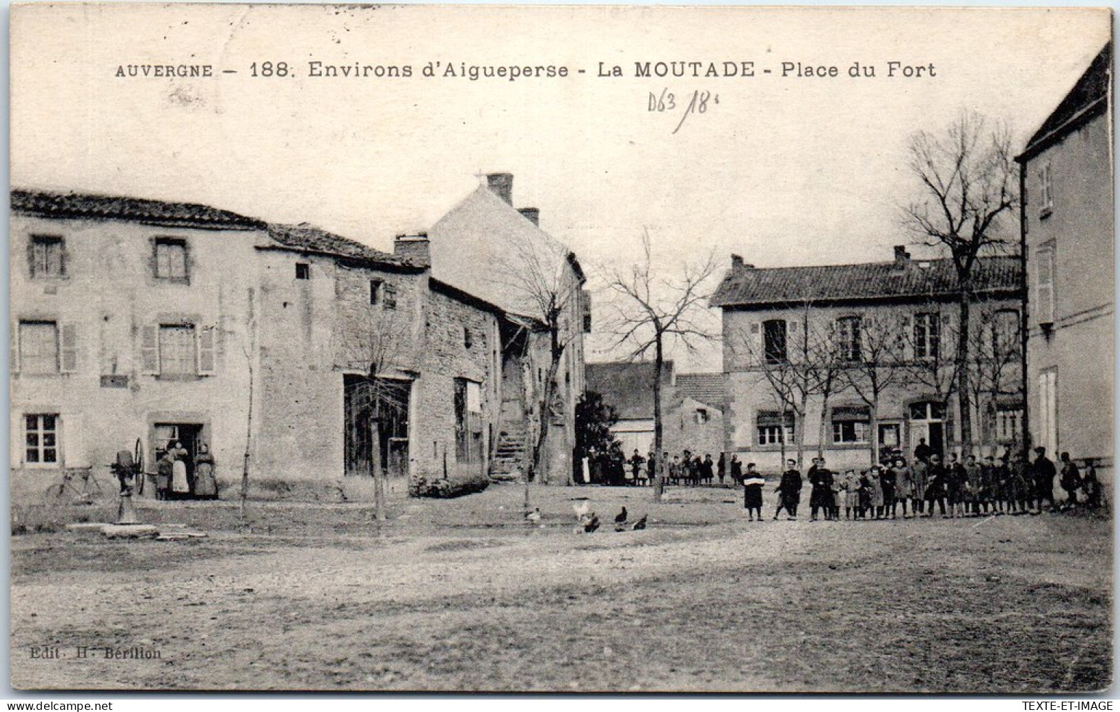 63 LA MOUTADE - La Place Du Fort. - Sonstige & Ohne Zuordnung