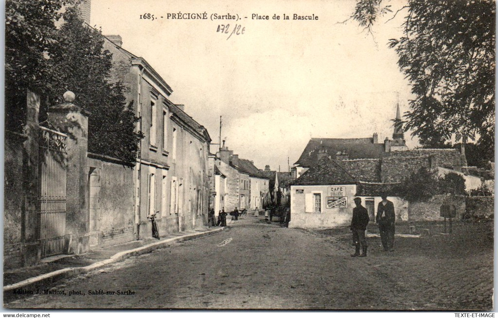 72 PRECIGNE - La Place De La Bascule -  - Autres & Non Classés