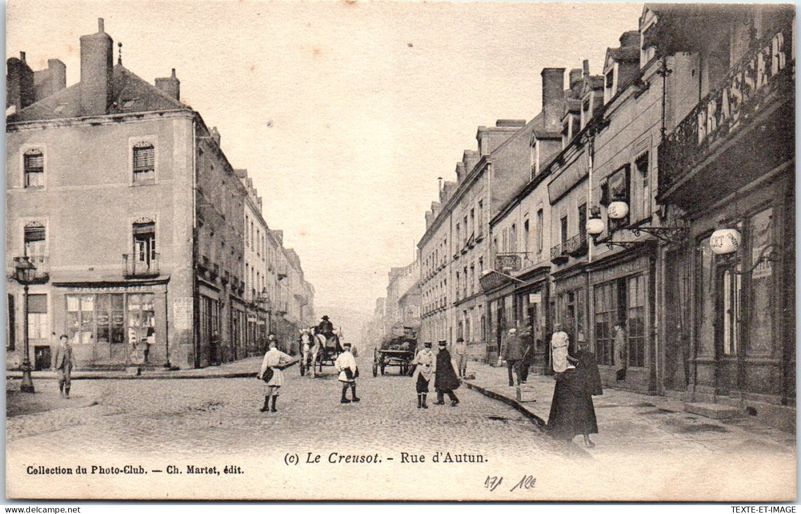 71 LE CREUSOT - Vue De La Rue D'Autun -  - Le Creusot