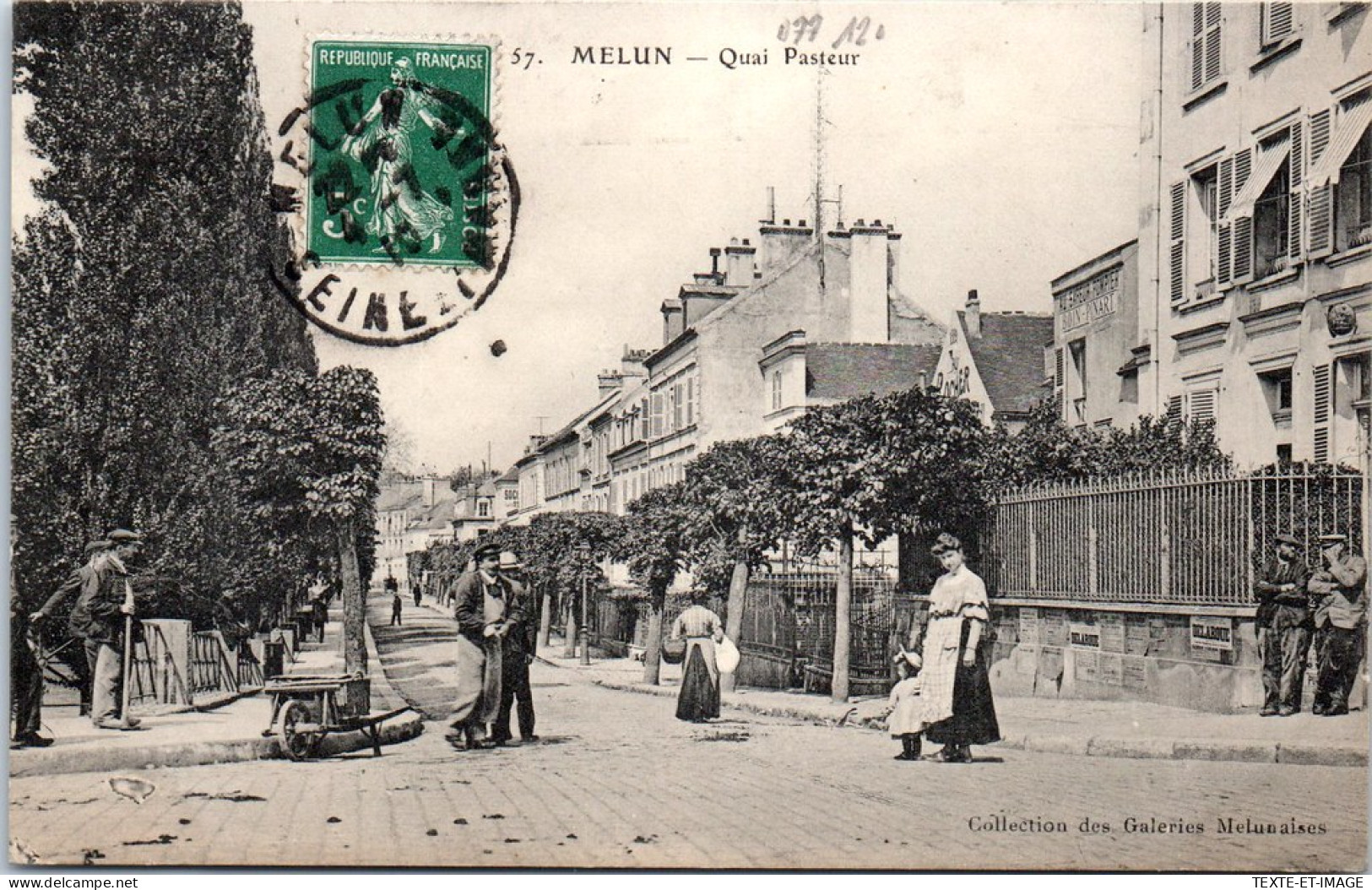 77 MELUN - Le Quai Pasteur -  - Melun