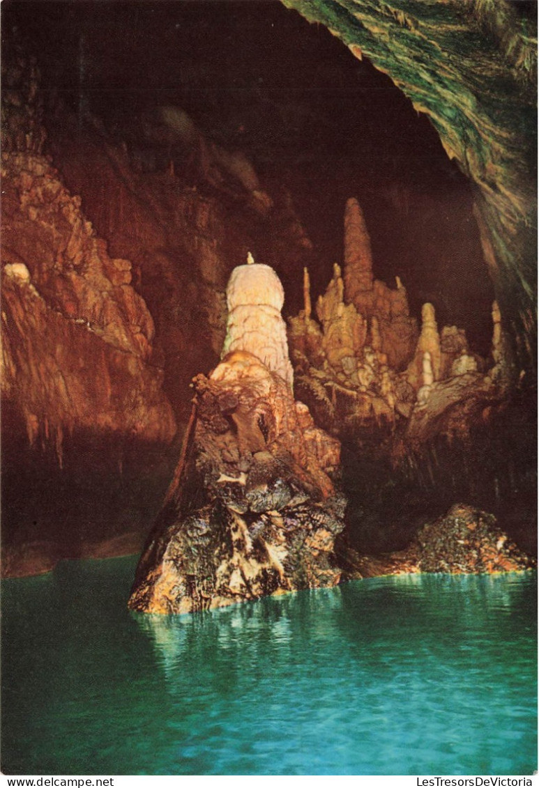 LIBAN - Beyrouth - Grotte De Jiita - La Bouteille De Bliss - Vue De L'intérieure - Carte Postale - Libanon