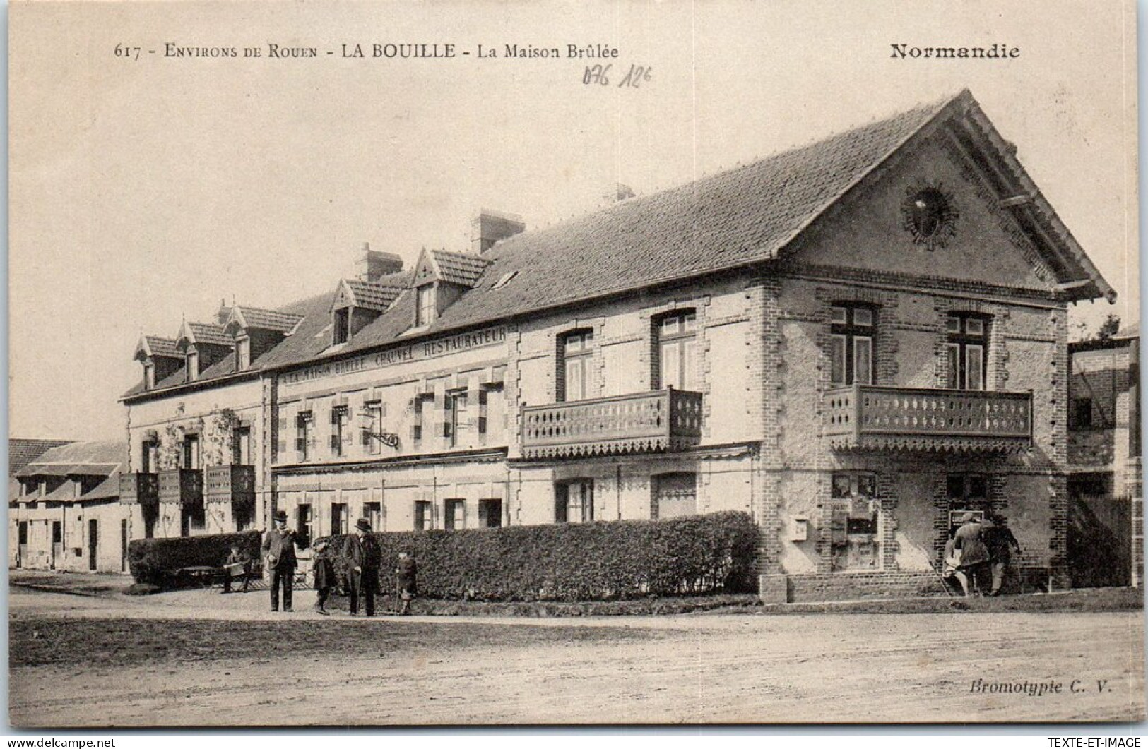76 LA BOUILLE - La Maison Brulee - Otros & Sin Clasificación