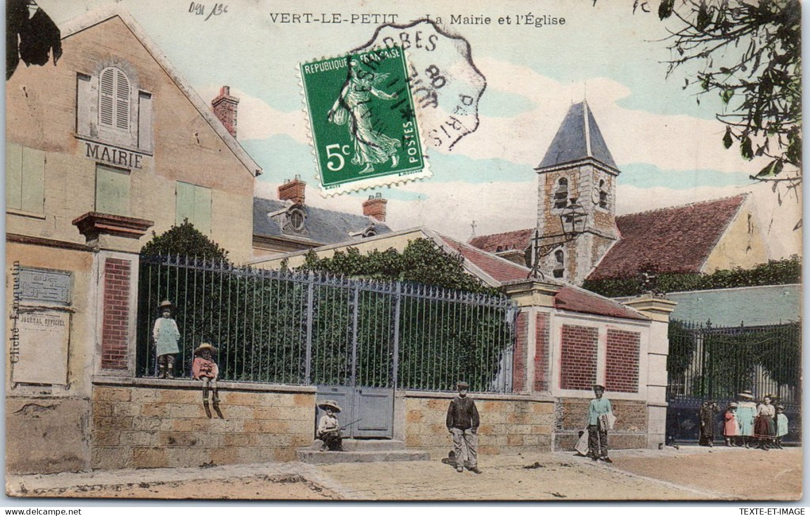 91 VERT LE PETIT - La Mairie Et L'eglise. - Vert-le-Petit