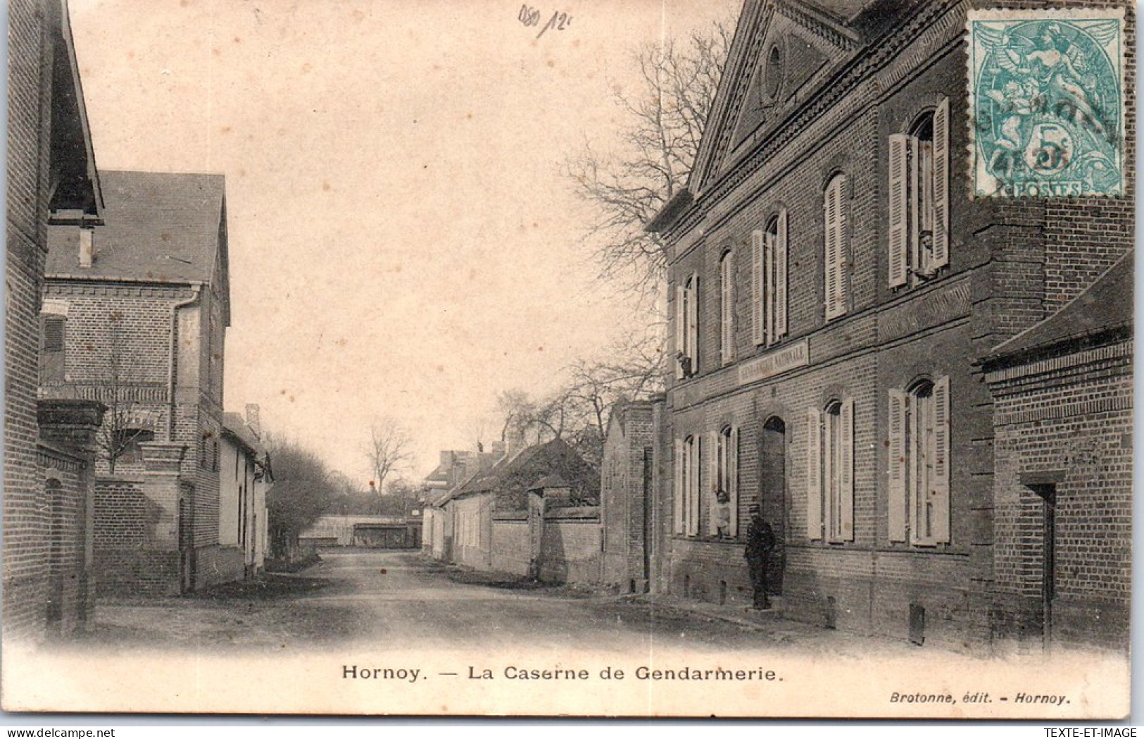 80 HORNOY - Vue De La Caserne De La Gendarmerie -  - Other & Unclassified