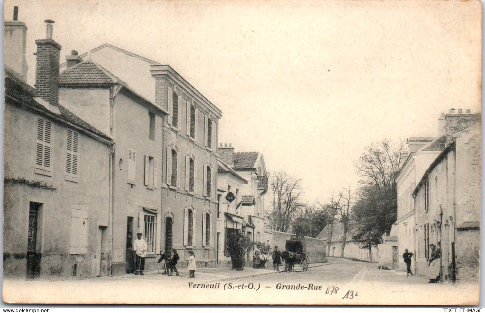 78 VERNEUIL - Un Coin De La Grande Rue -  - Verneuil Sur Seine