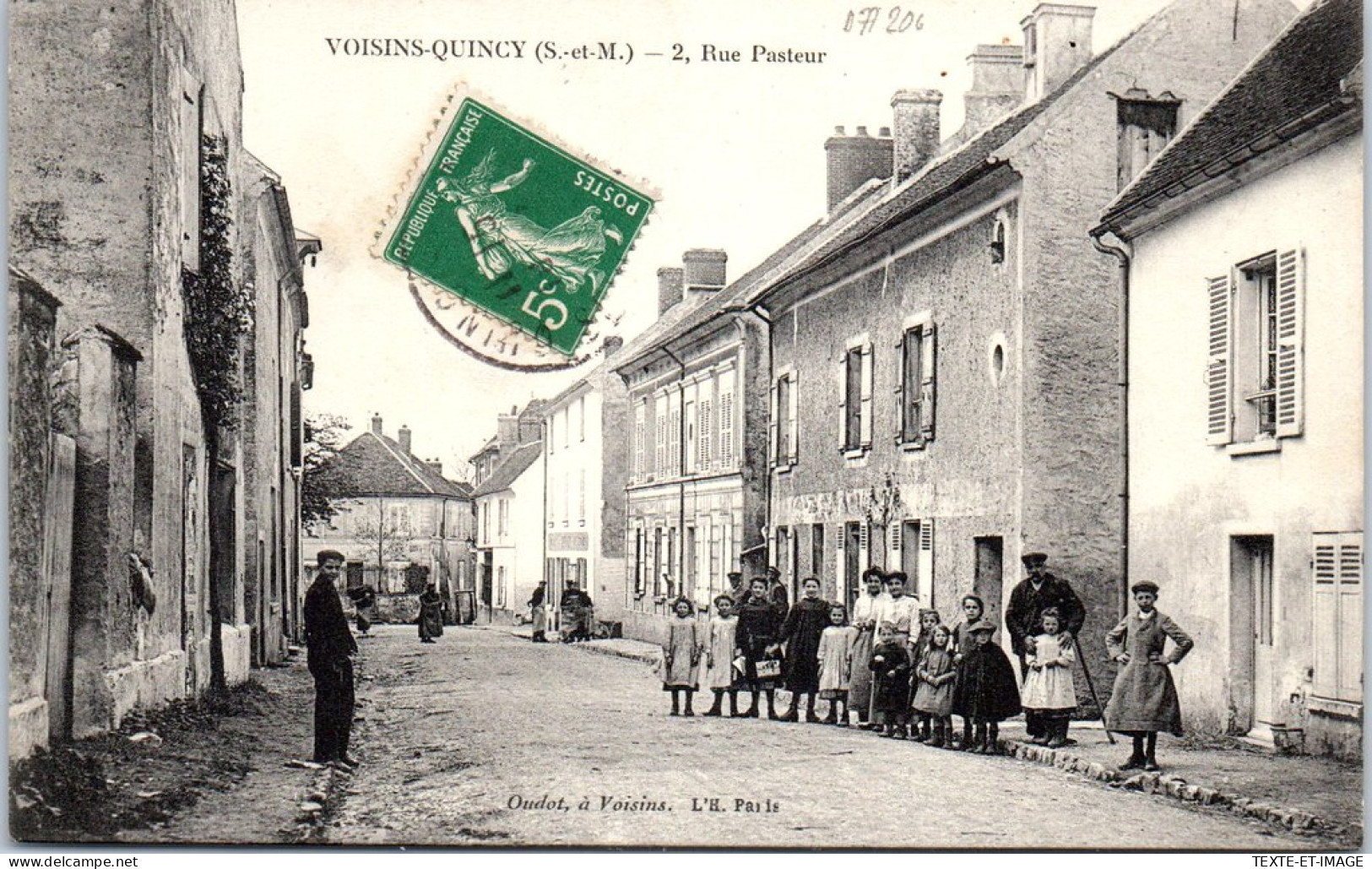 77 VOISINS QUINCY - La Rue Pasteur -  - Autres & Non Classés