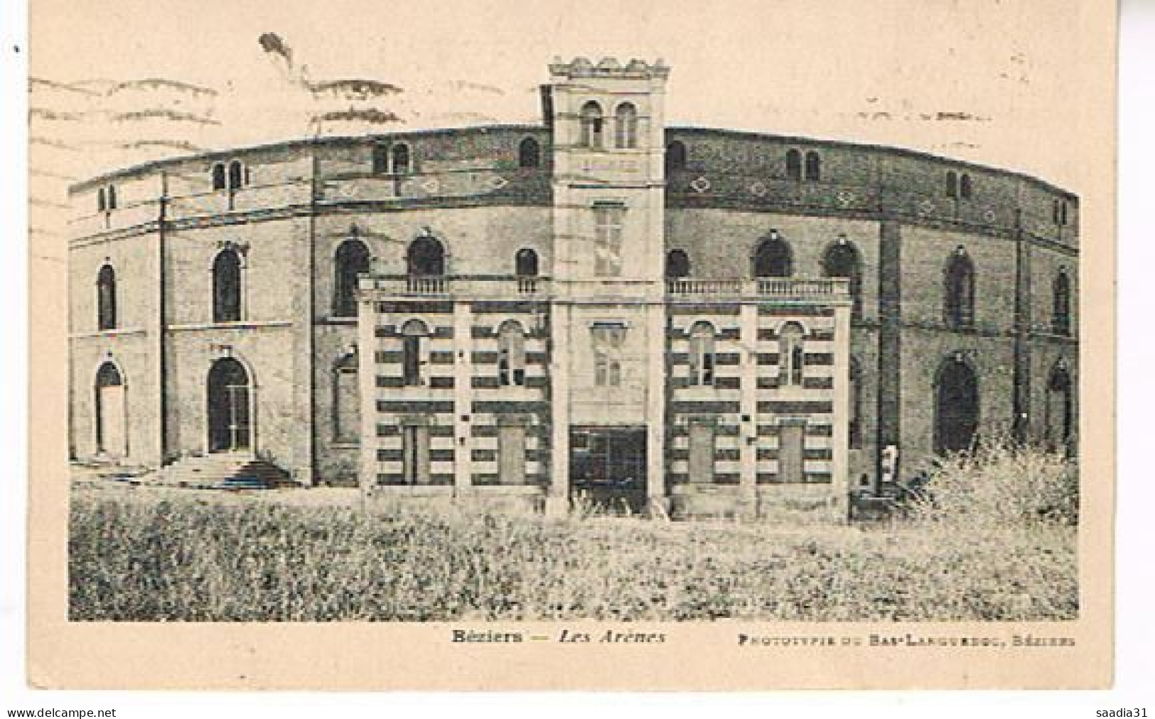 34 BEZIERS     LES     ARENES  1924 - Beziers