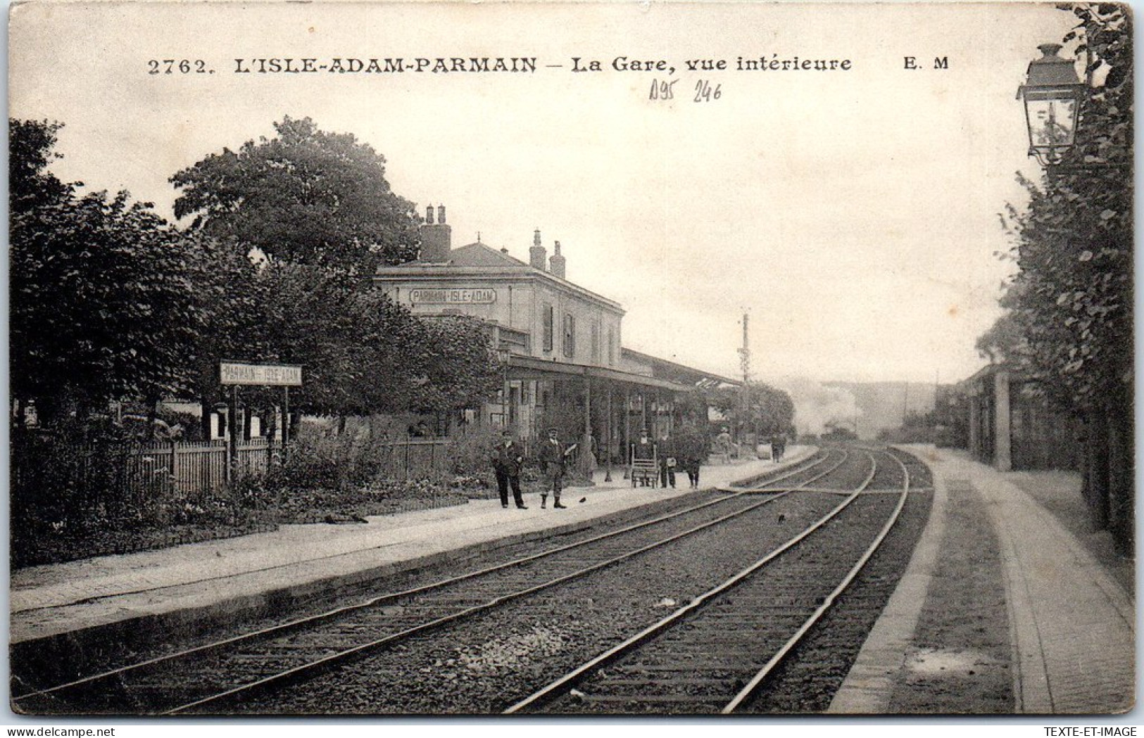 95 L'ISLE ADAM PARMAIN - La Gare, Vue Interieure. - L'Isle Adam