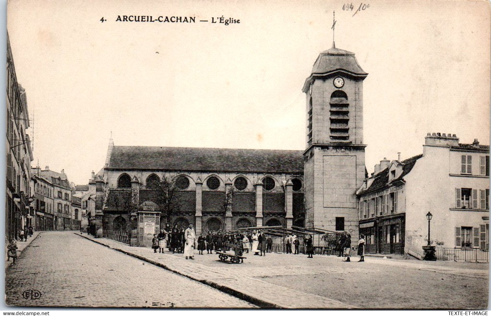 94 ARCUEIL CACHAN - Vue Generale De La Place Du Marche  - Arcueil