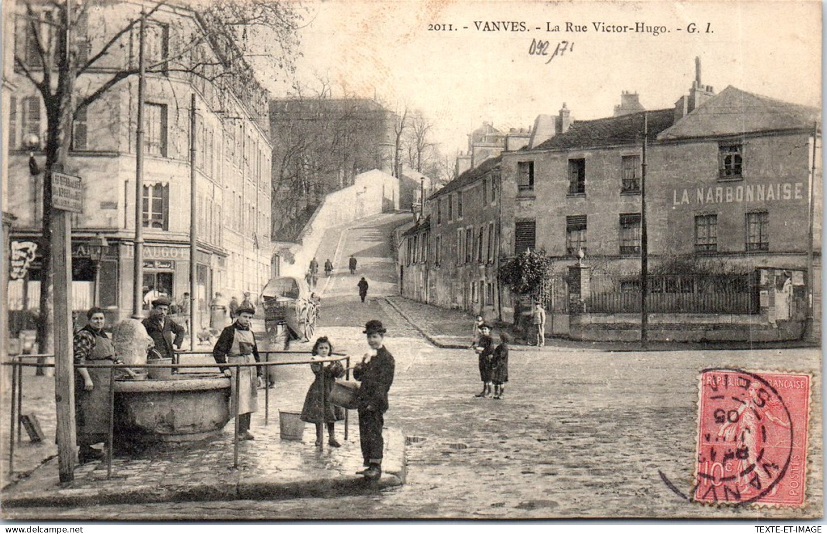 92 VANVES - La Rue Victor Hugo - Vanves