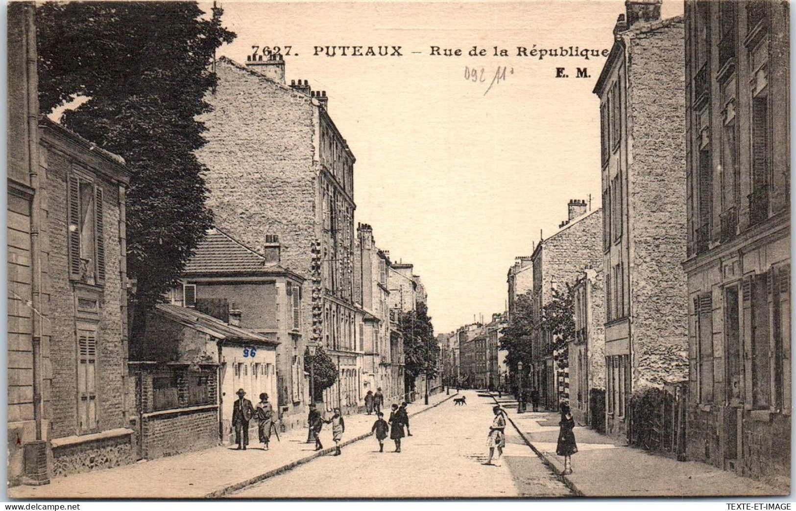 92 PUTEAUX - La Rue De La Republique. - Puteaux