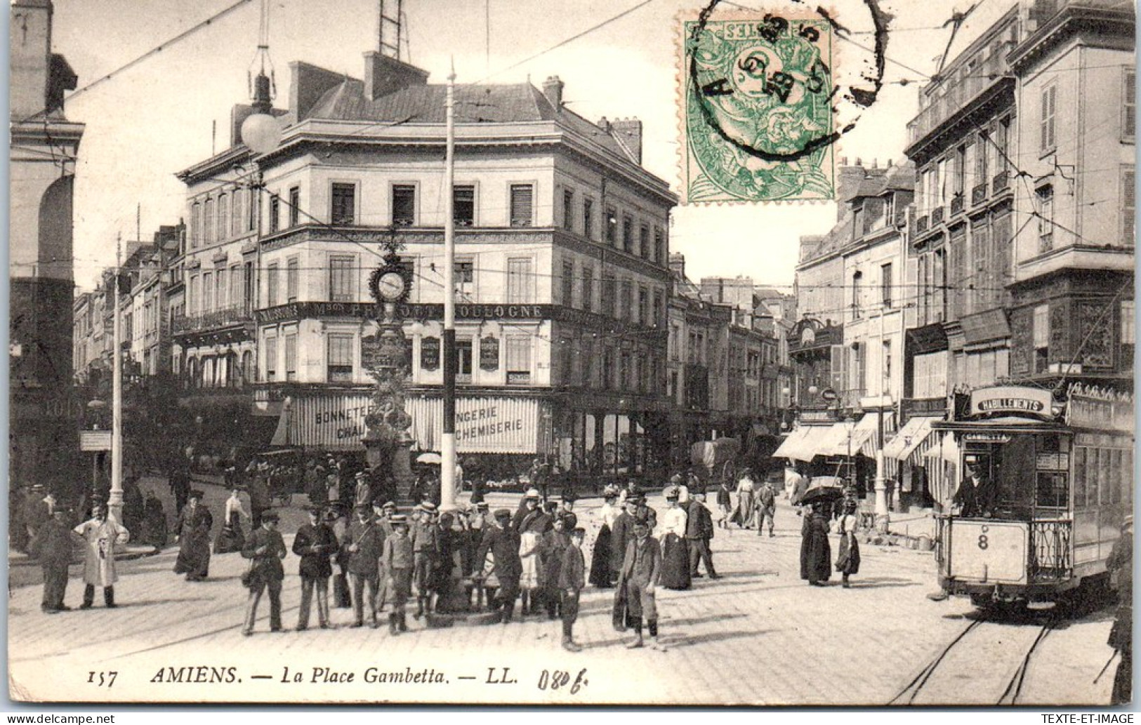 80 AMIENS - Un Coin De La Place Gambetta (tramway) - Amiens