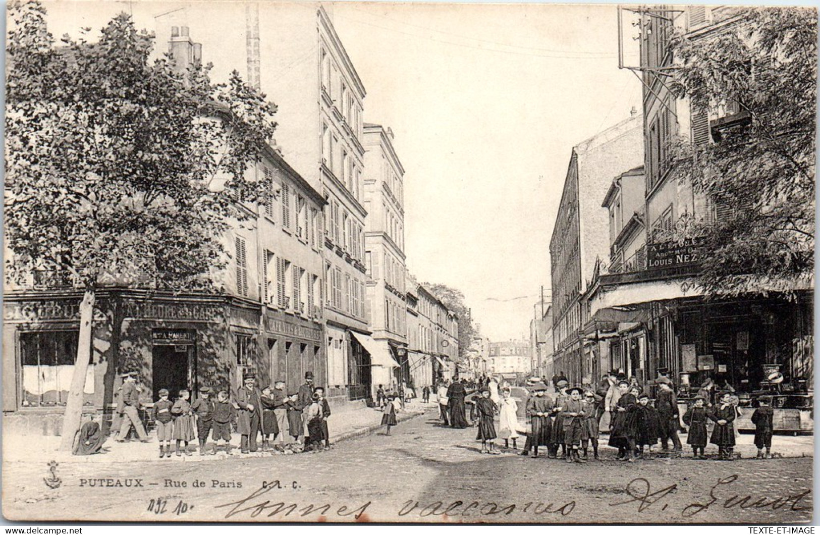 92 PUTEAUX - Vue De La Rue De Paris. - Puteaux