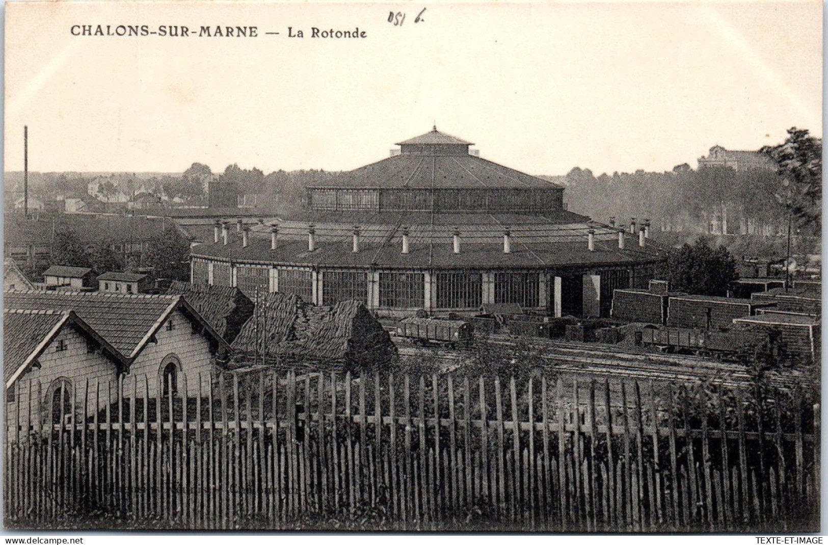 51 CHALONS SUR MARNE - Vue Sur La Rotonde. - Châlons-sur-Marne