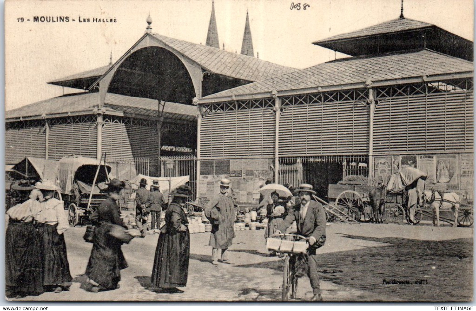 03 MOULINS - Vue Generale Des Halles. - Moulins