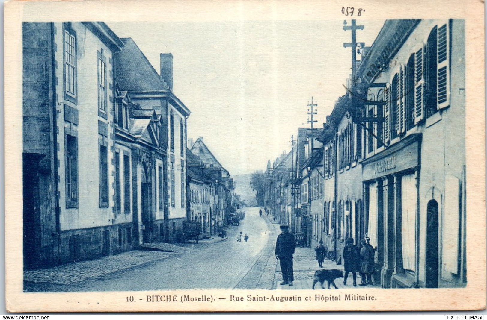 57 BITCHE - La Rue Saint Augustin & L'hopital Militaire. - Bitche