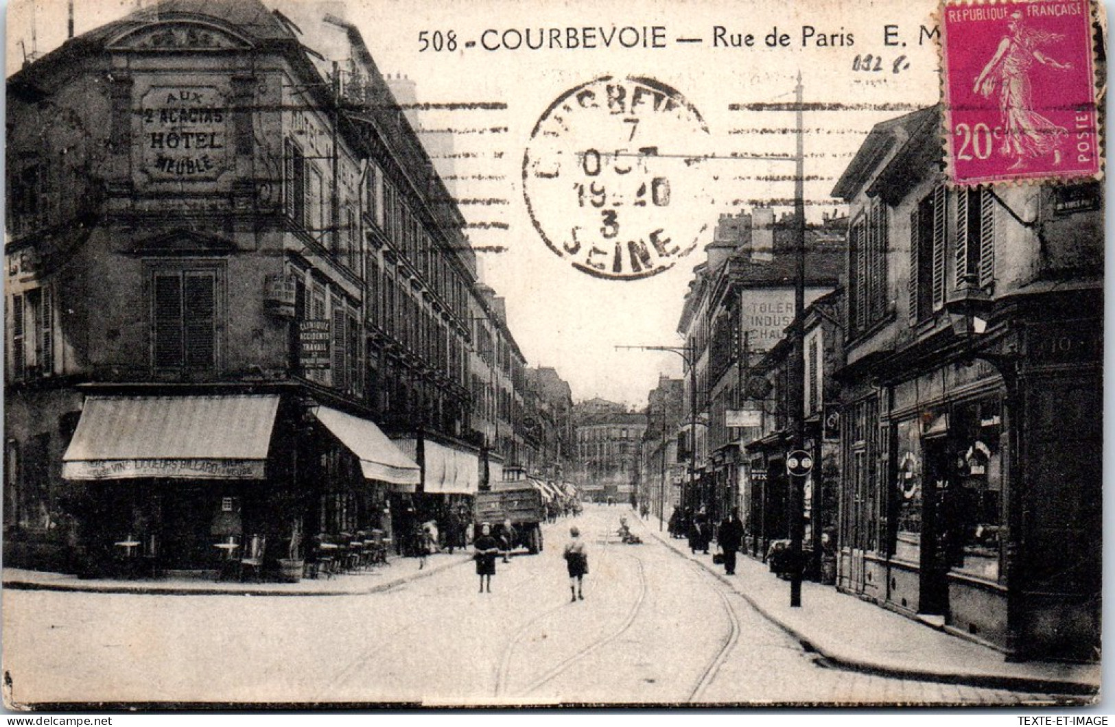 92 COURBEVOIE - Vue De La Rue De Paris. - Courbevoie