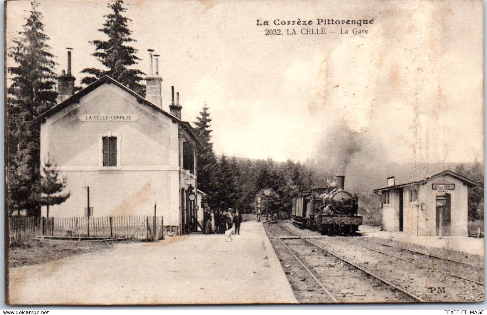 19 LA CELLE - La Gare (etat Plis A Droite) - Altri & Non Classificati