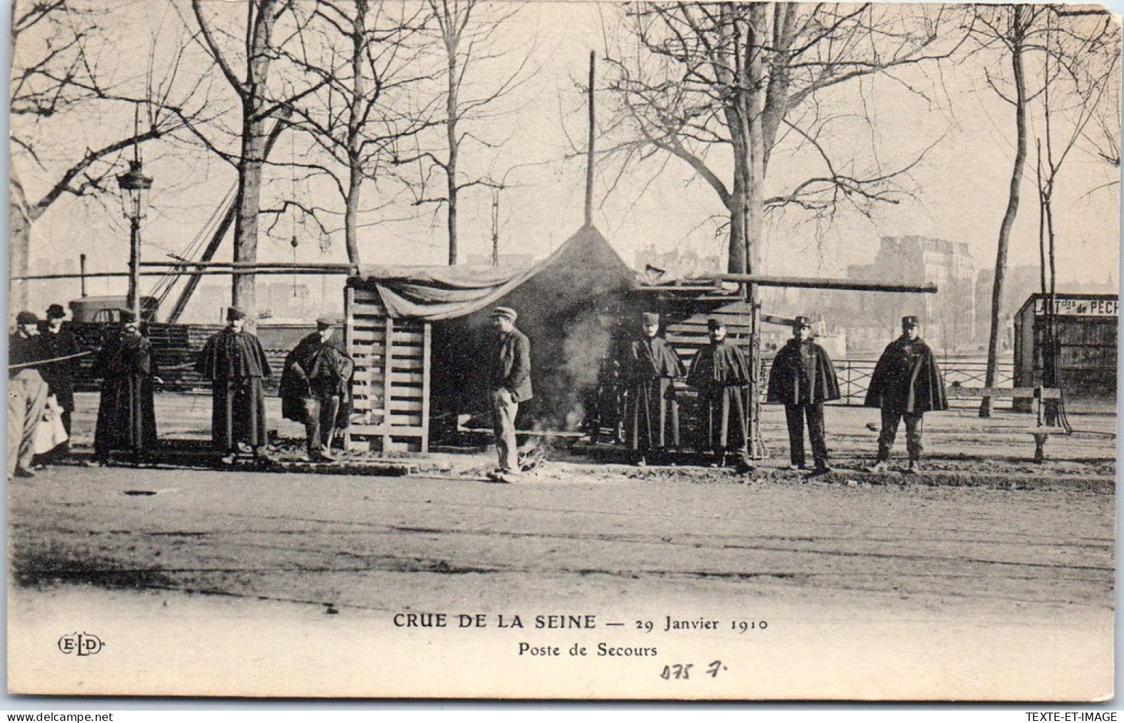 75 PARIS - Un Poste De Secours Pendant La Crue De 1910 - Other & Unclassified
