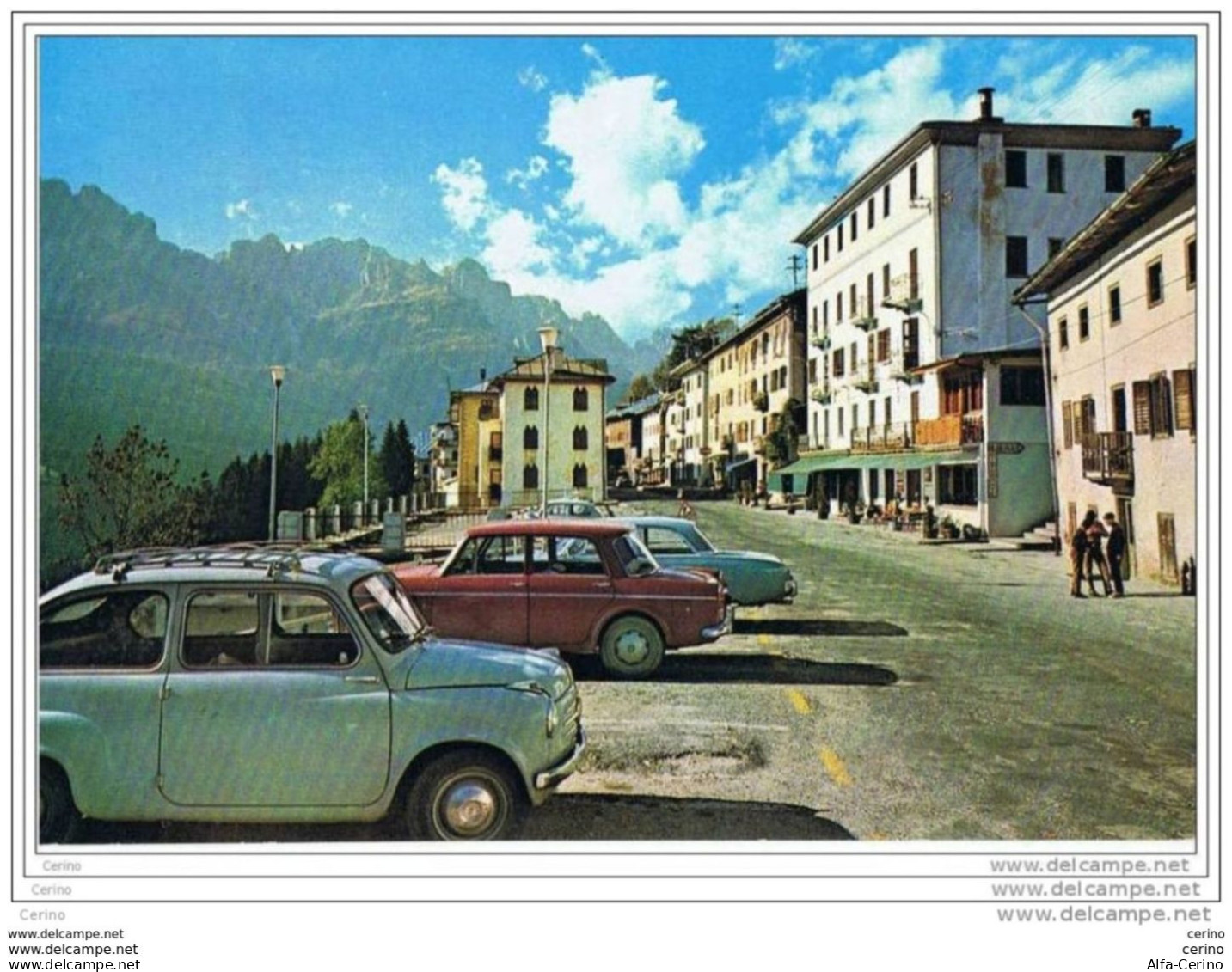 CANDIDE  DI  CADORE:  LA  PIAZZA  -  FG - Belluno