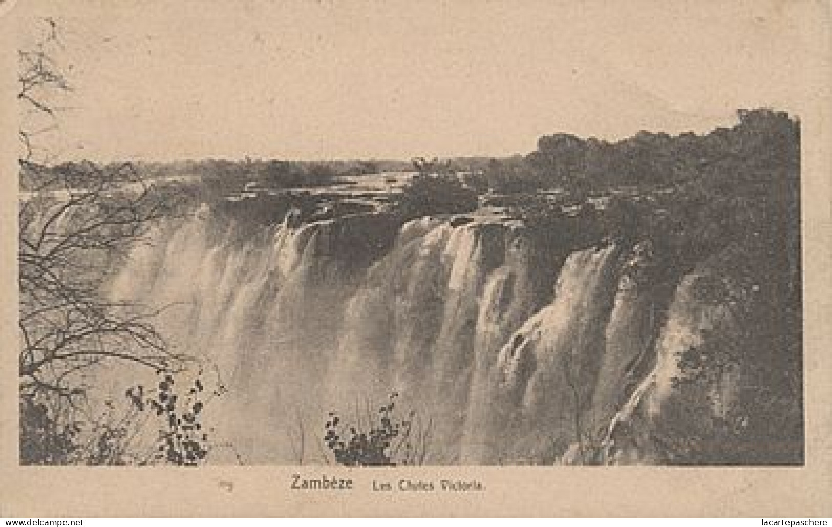 E264 AFRIQUE ZAMBIE ZIMBABWE ZAMBEZE LES CHUTES VICTORIA PRES LIVINGSTONE - Zambia