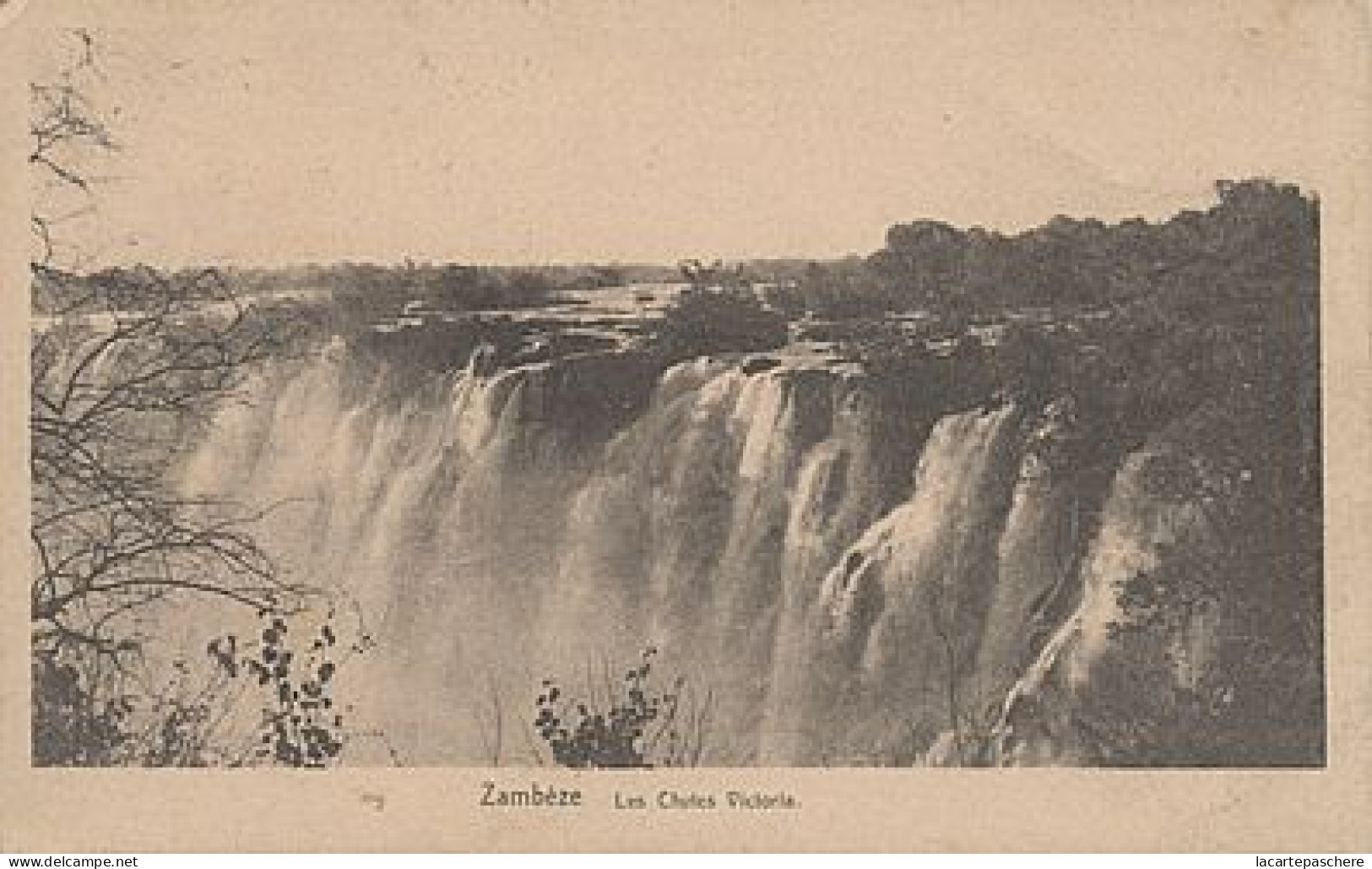 E264 AFRIQUE ZAMBIE ZIMBABWE ZAMBEZE LES CHUTES VICTORIA PRES LIVINGSTONE - Sambia