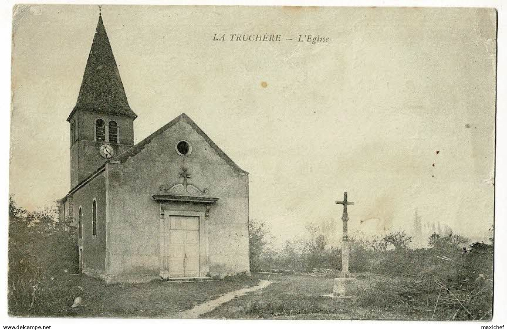 La Truchère - L'Eglise (calvaire) Circulé Sans Date, Sous Enveloppe - Andere & Zonder Classificatie