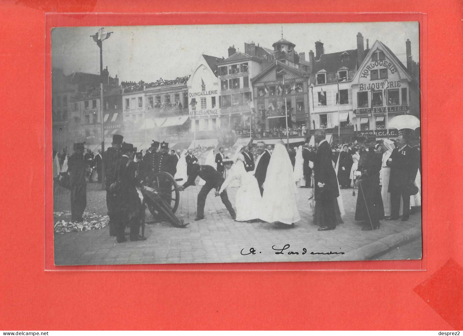 60 BEAUVAIS Carte Photo Animée Fete Cérémonie Ou Procession - Beauvais